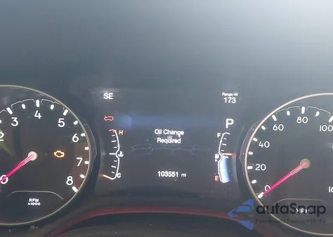 2018 Jeep Compass Trailhawk 4X4 z USA, uszkodzony, nr VIN 3C4NJDDBXJT174653